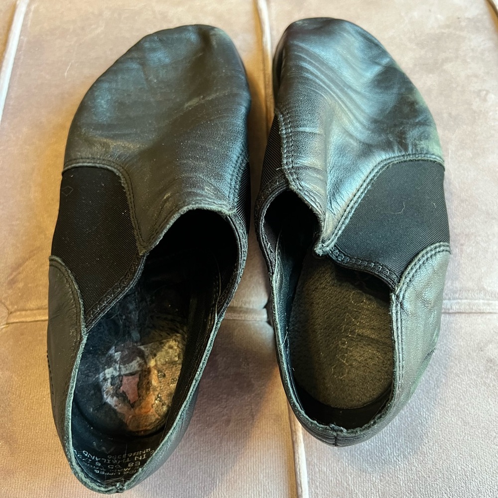 Capezio black jazz shoes
